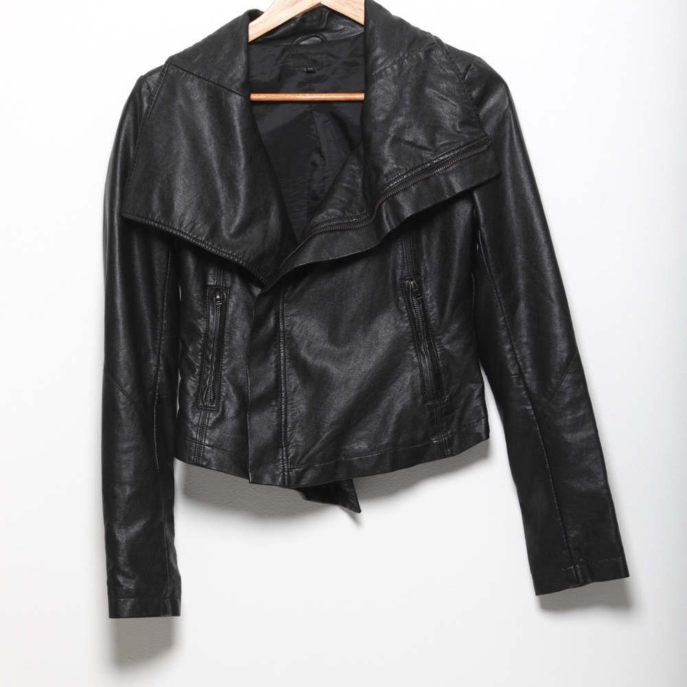 Jacket - Picture 3 of 6